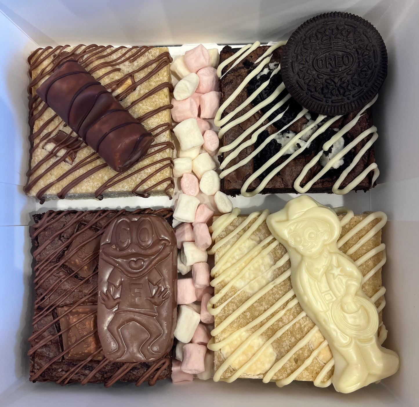 Box of 4 Blondies/Brownies